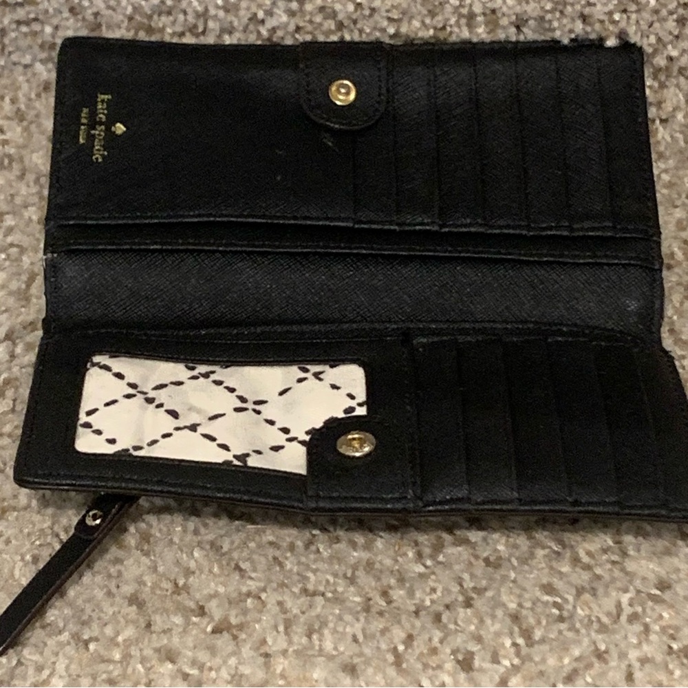 Kate Spade wallet - Picture 3 of 4